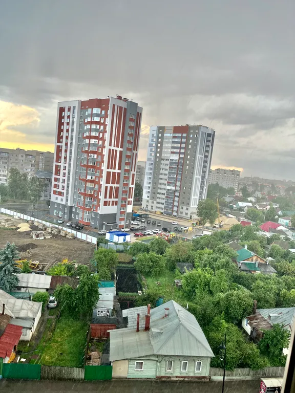 Отличная квартира в самом Центре рядом с Кристаллом