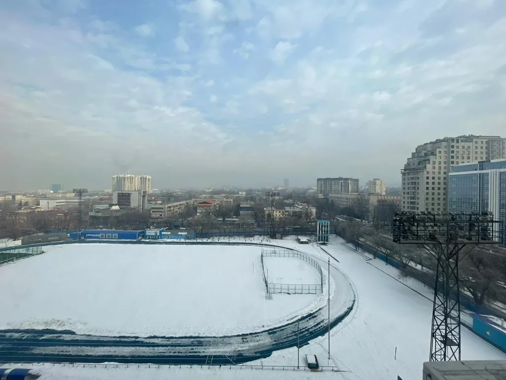 Студия КОЛОС в центре с видом на Коктобе