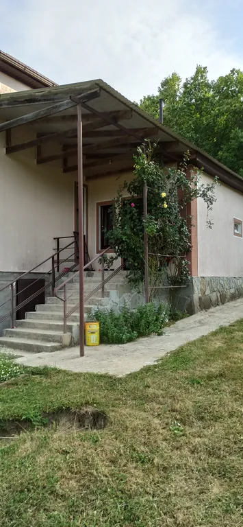 Коттедж Уютный двухэтажный дом для семейного отдыха — Геленджик