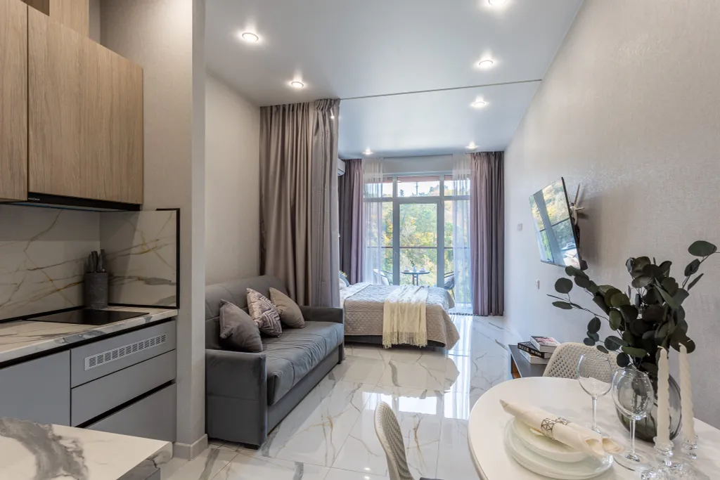 Уютная студия Аллея 254 с бассейном на территории