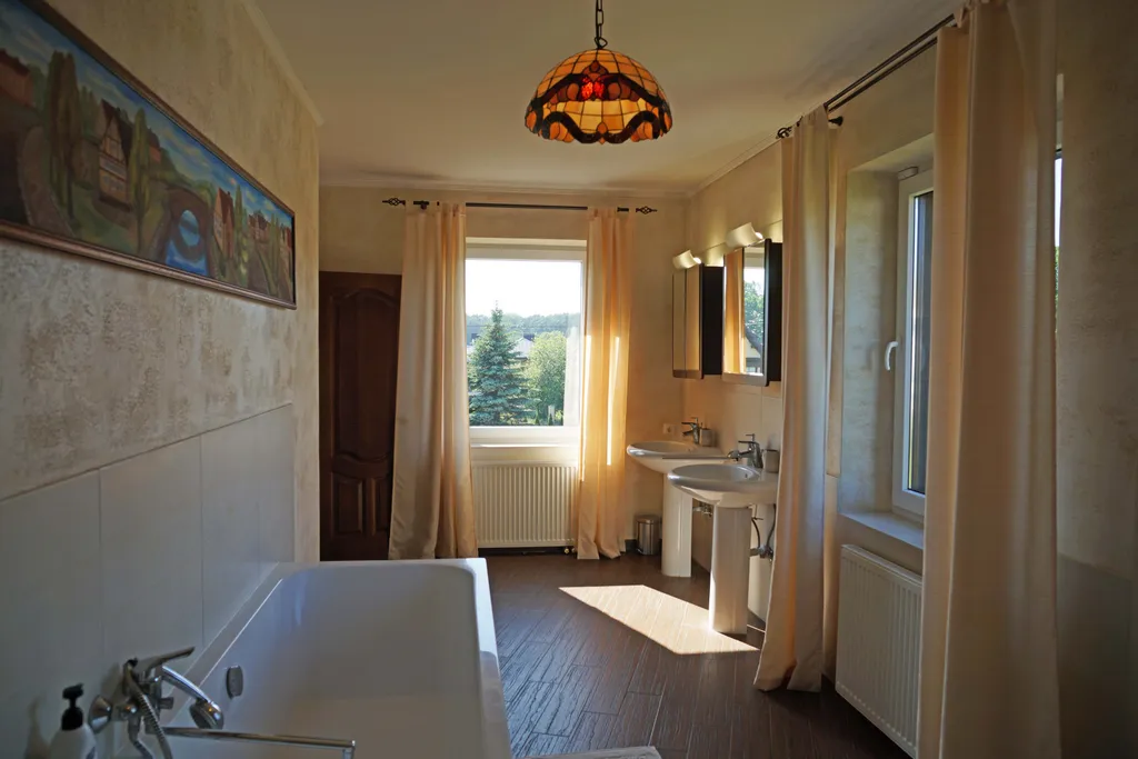 Уютный, большой дом на Славянской