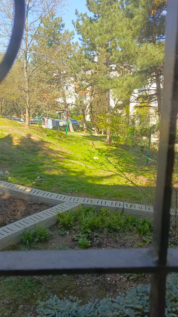 Вид из окна спальни