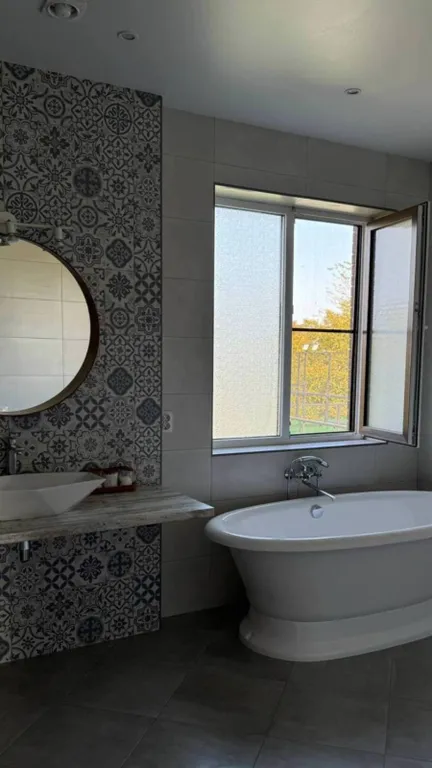 Коттедж Вилла с бассейном Veroliki Home — Тимашёвск