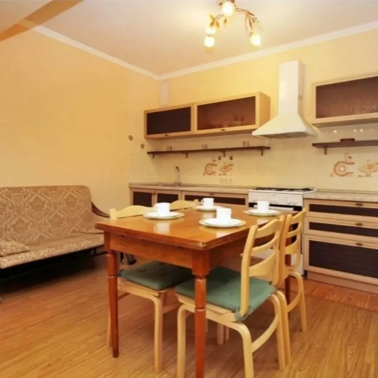 2-комнатная квартира в престижном районе Алматы "Золотой квадрат"