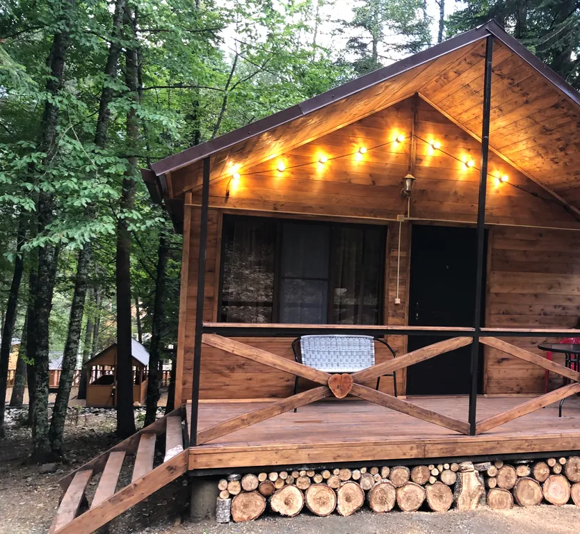 Коттедж Домики-шале с видом на сосновый лес — аренда посуточно в Архыз