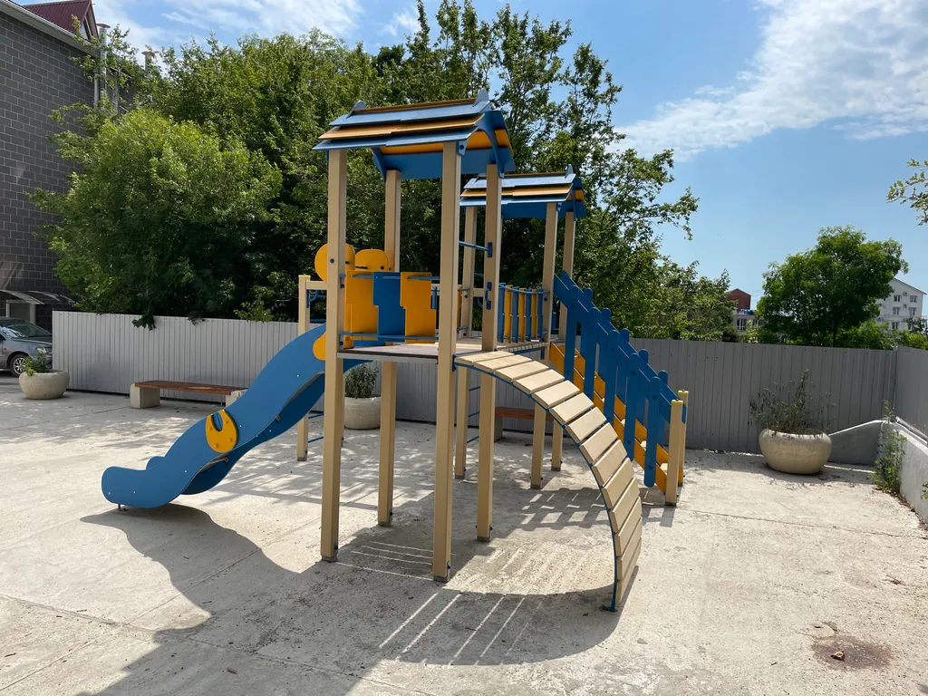 Уютный комфортабельный апартамент с балконо в 3 минутах пешком до моря