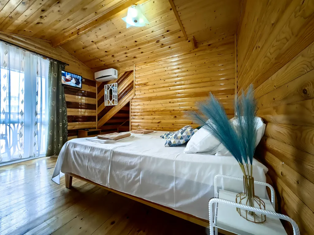 Квартира Эко-номер с индивидуальным балконом, кондиционер, эл чайник, парковка — аренда посуточно в Судак