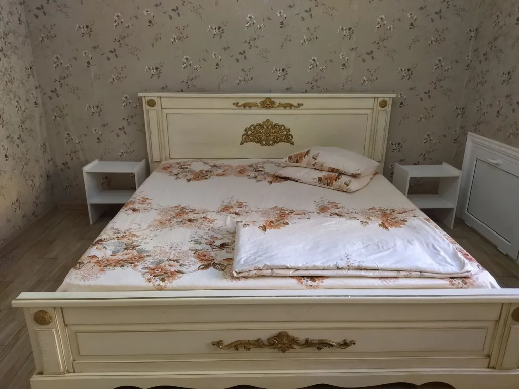 Коттедж Домик у озера — Дербент