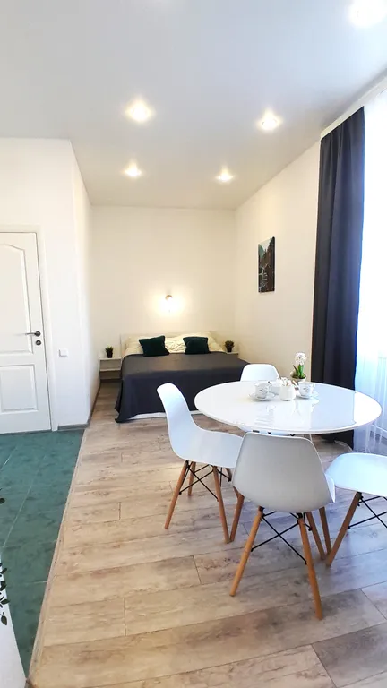 Квартира Квартира Студия Изумруд с новым ремонтом и новой мебелью — Севастополь