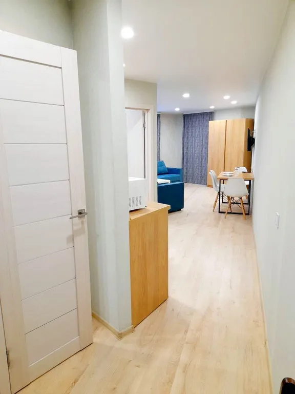 Новый элитный дом в центре, большая парковка