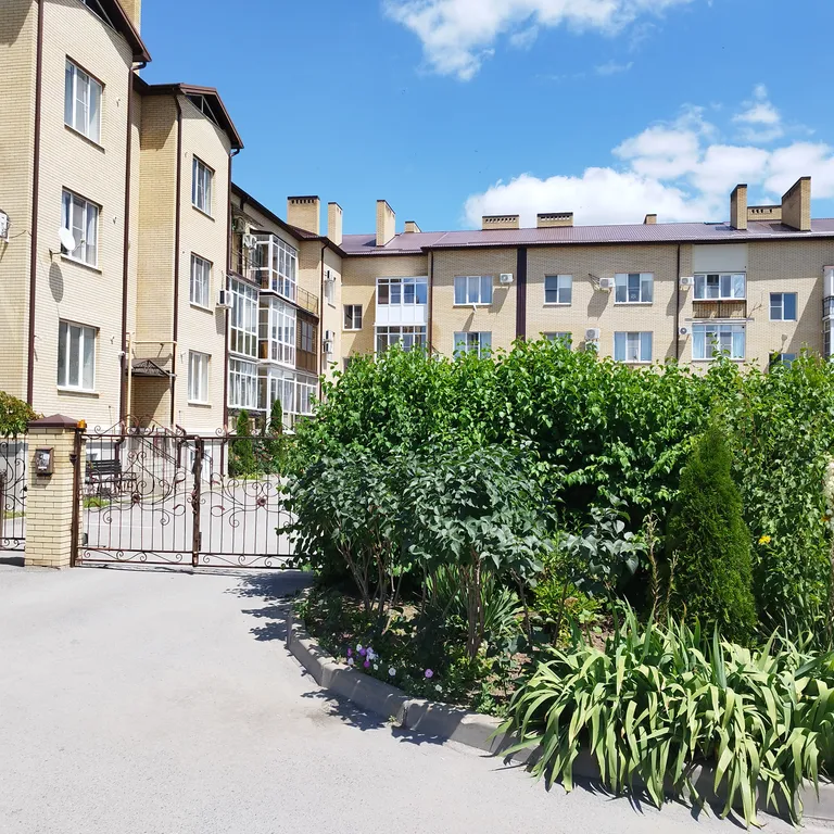 Квартира в районе гостиницы Таганрог