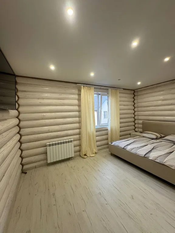 Деревянный дом с баней