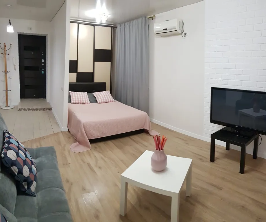 Уютная квартира рядом с набережной