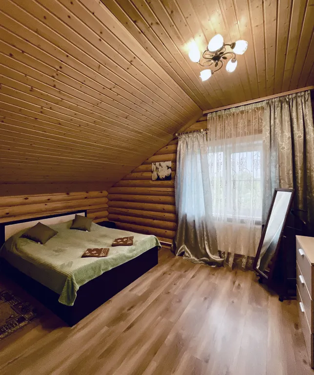 Тёплый и уютный дом Пирамида