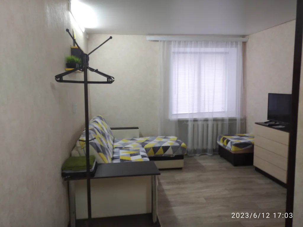 2-комнатная квартира на первом этаже в центре города