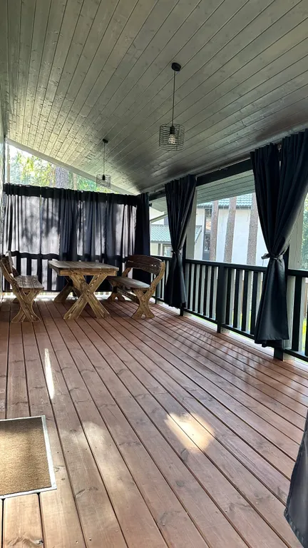 Дом на участке 6 сот.