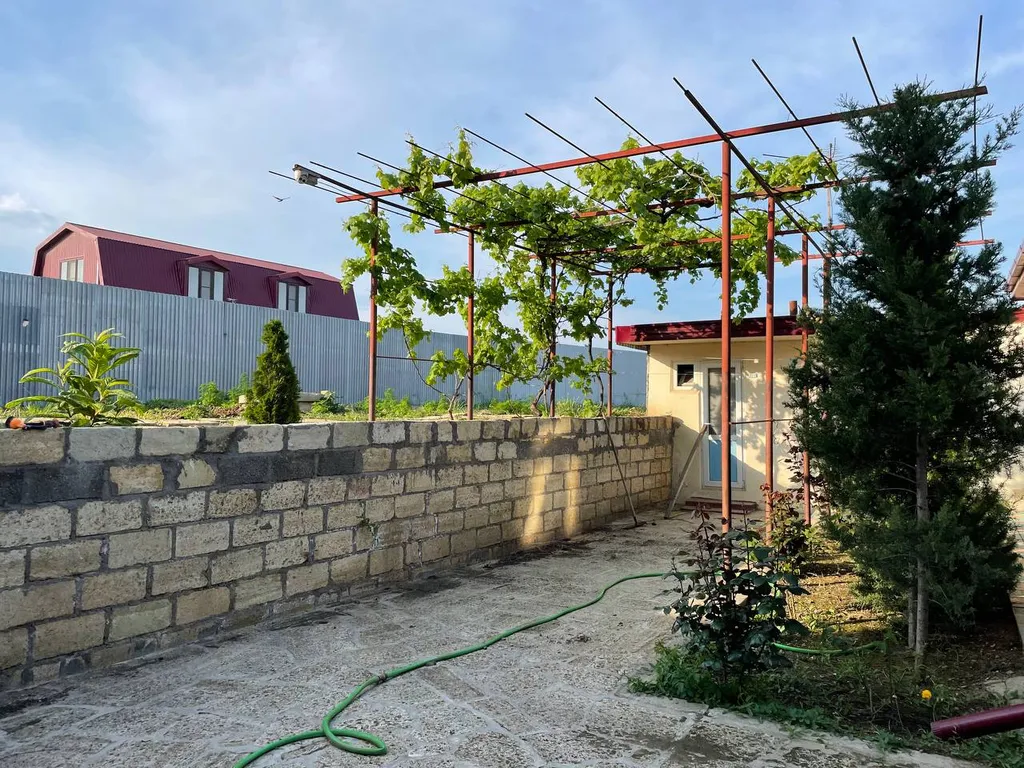 Дача на берегу моря с выходом на пляж