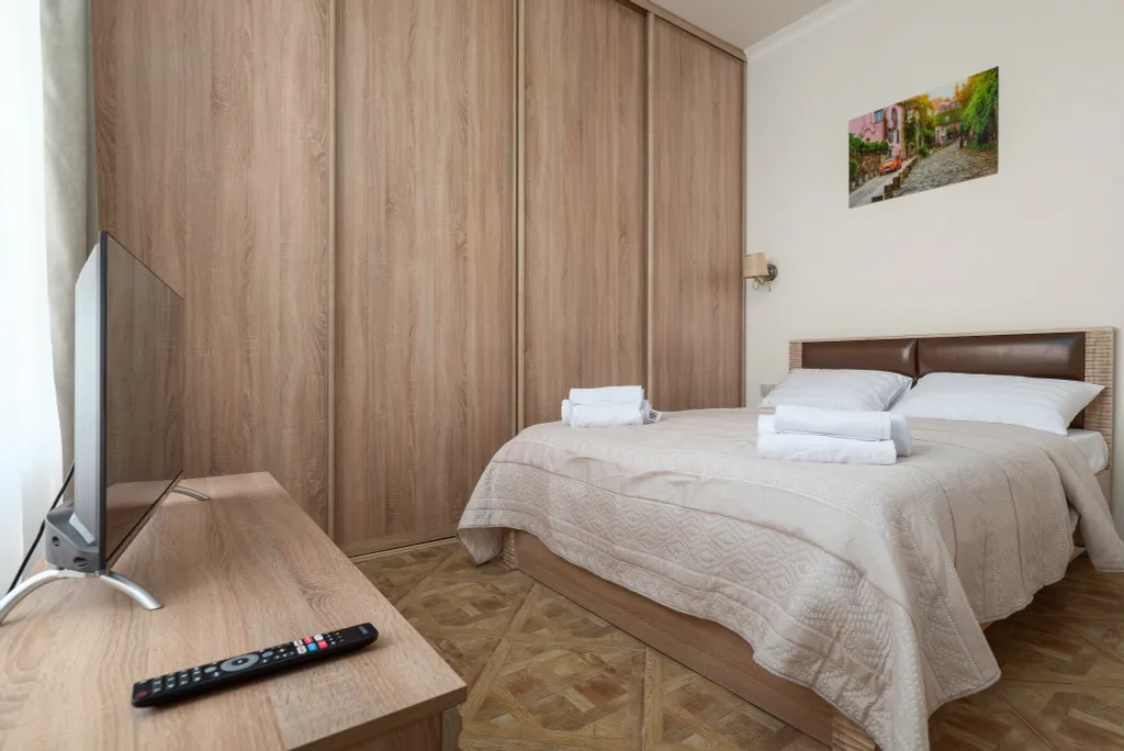 Дом с теплым бассейном и баней для загородного отдыха Южная Резиденция