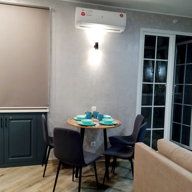 Уютная квартира в центре города с дизайнерским ремонтом