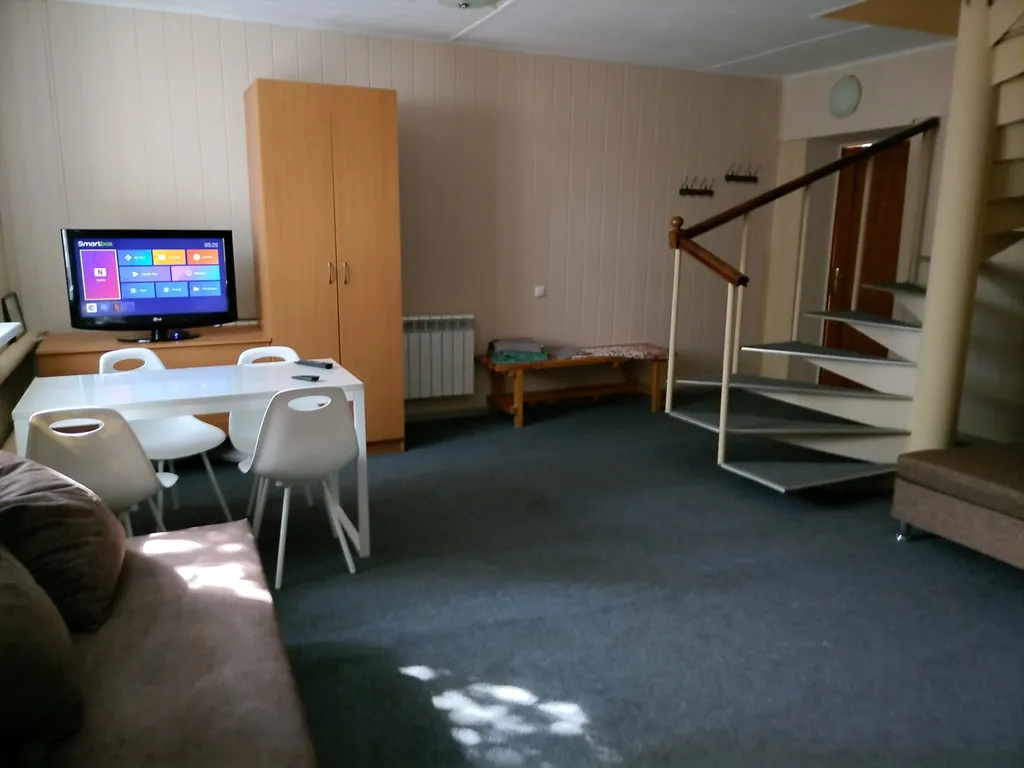 Двухэтажный таунхаус с отдельным входом