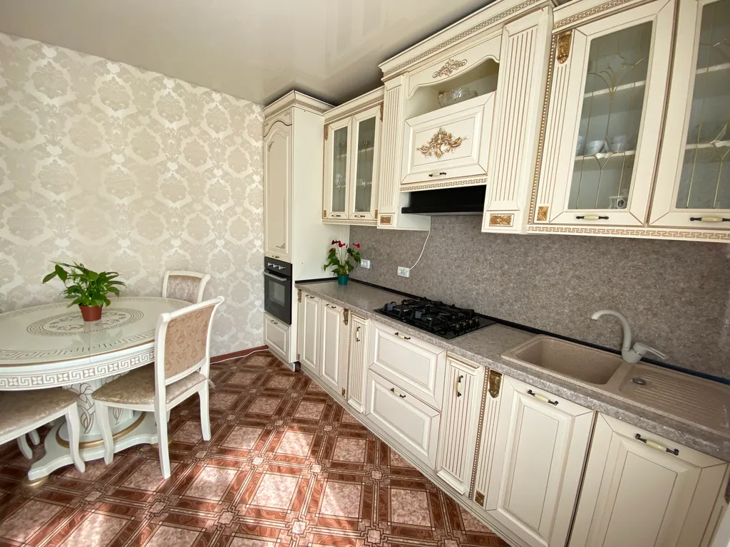 Коттедж Часть дома со своей кухней и отдельным входом под ключ — Судак