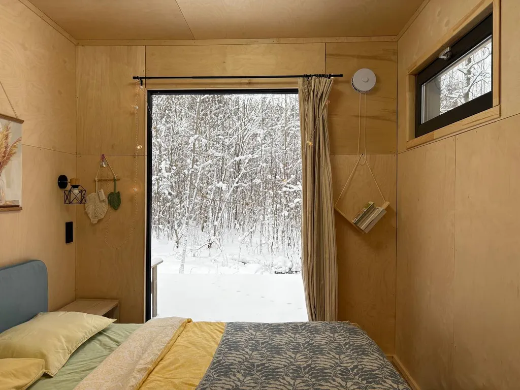 Уютный домик с сауной у леса