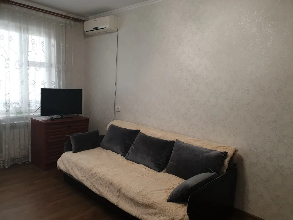 1-комнатная Квартира — аренда посуточно в Щёлкино