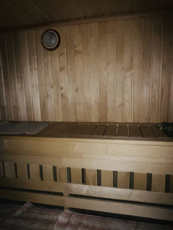 Дом с баней и с видом на Волгу