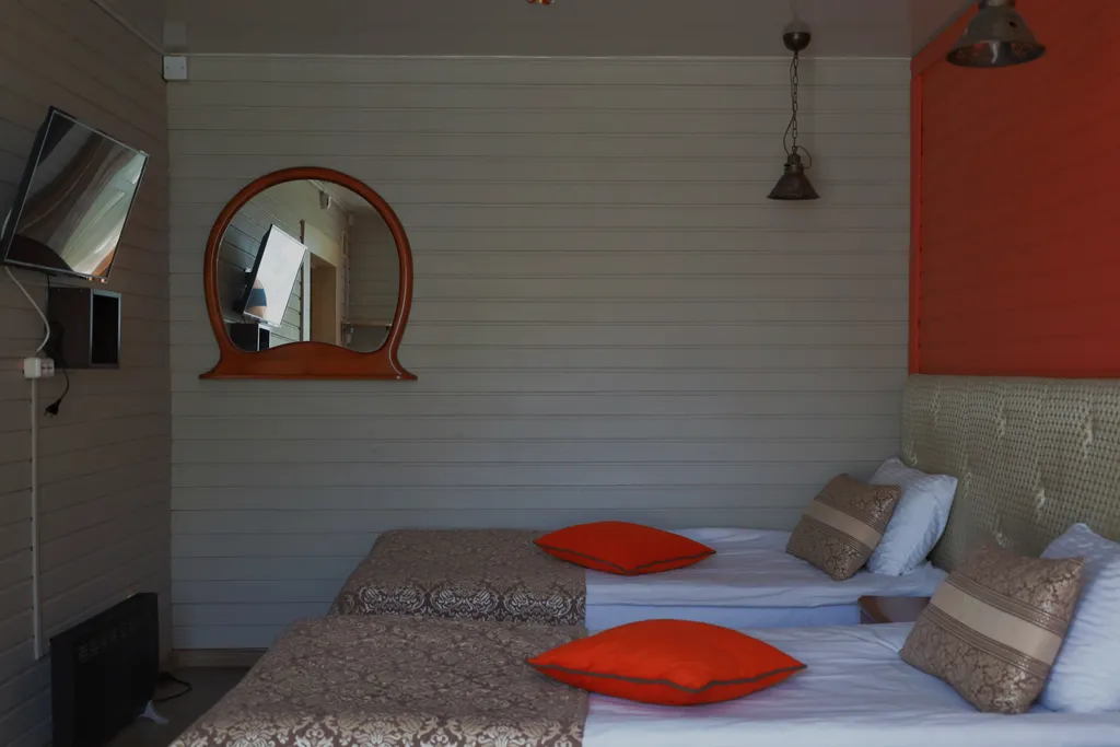 Семейный коттедж с двумя спальнями и видом на сад