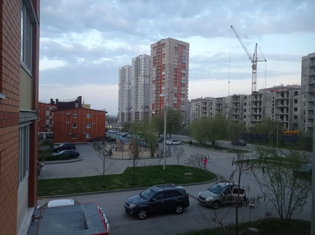 Просторная студия с двумя кроватями