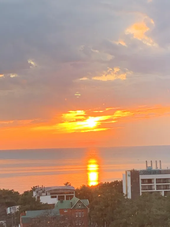 Квартира Квартира Центр, потрясающий вид на море, на всю бухту, 250метров до набережной — Геленджик