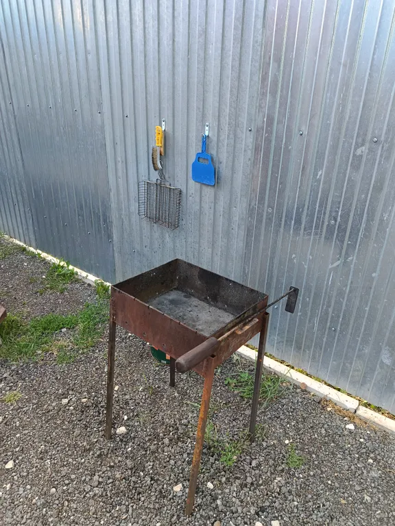 Уютный домик на берегу Камского моря