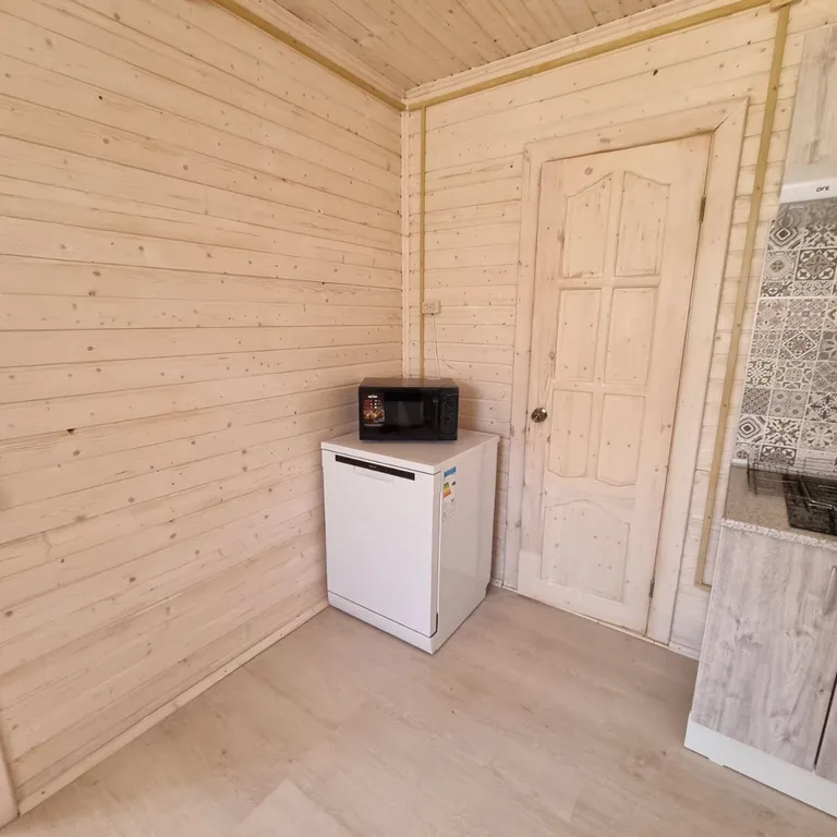 Уютный дом на берегу озеру "Прозрачный берег №3"