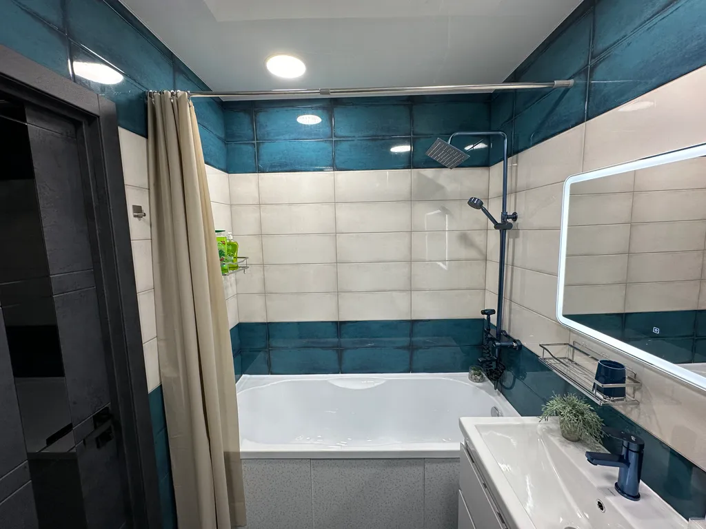 Шикарные апартаменты евро-2 в новом доме в Приокском от собственника