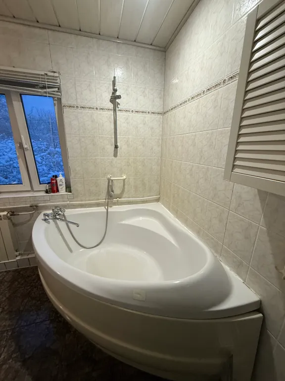 4-комнатный Дом