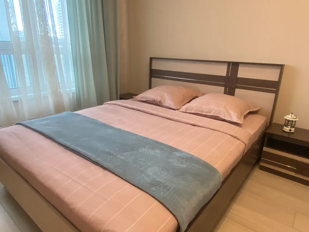 Живи в центре событий