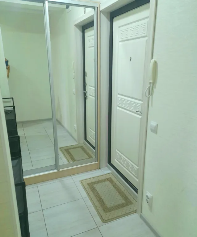 Светлая студия в тихом районе у моря