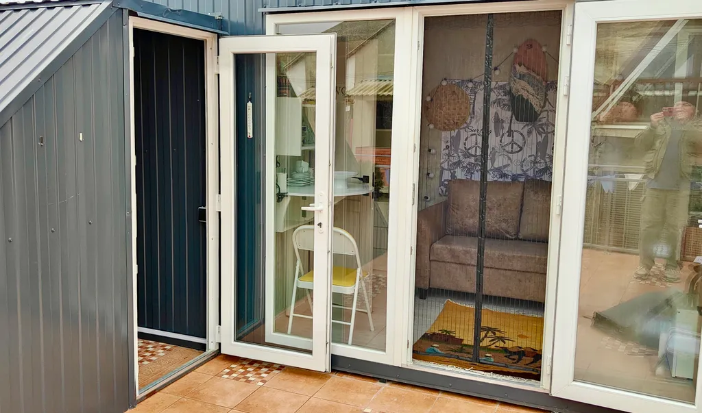 Двухэтажная квартира с террасой недалёко от моря