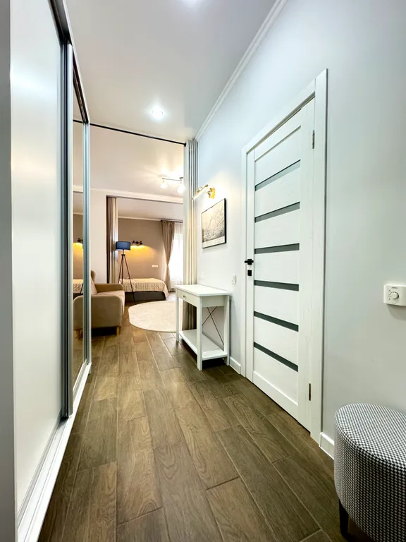 Дизайнерский апартамент на набережной