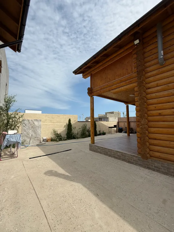 Дом из брусьев с сауной и с видом на море