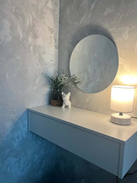 Уютная студия с кофемашиной в центре