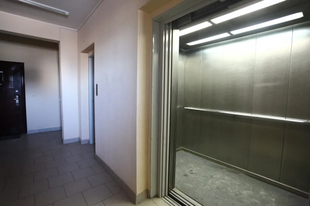 Квартира с кондиционером и парковкой в центре