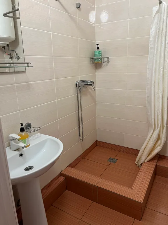 Просторная квартира-студия на берегу моря