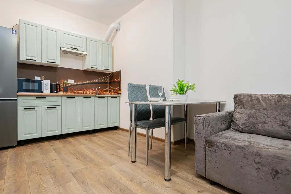 Уютная двухкомнатная квартира евро формата у Планеты