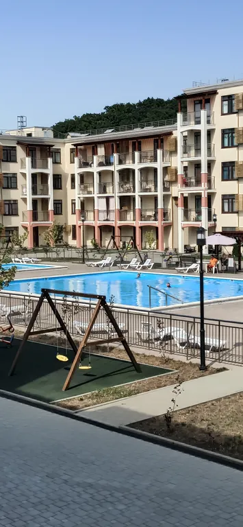 Уютная квартира с бассейном