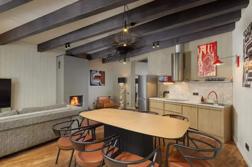 Коттедж 5-комнатный Дом — Москва