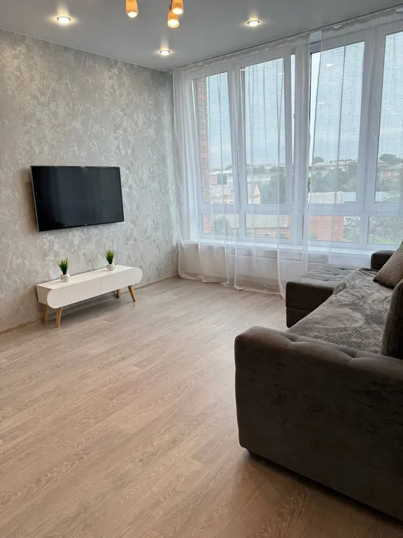 Евродвушка в новом доме рядом с вокзалом, парком Ангелов