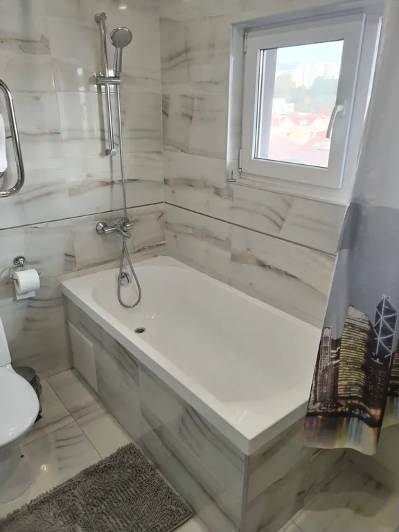 Квартира 2-комнатная Квартира — Адлер