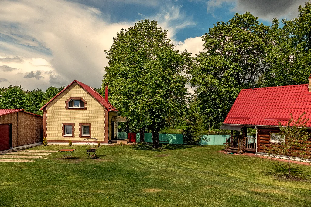 Уютный дом на берегу с мангальной зоной и баней