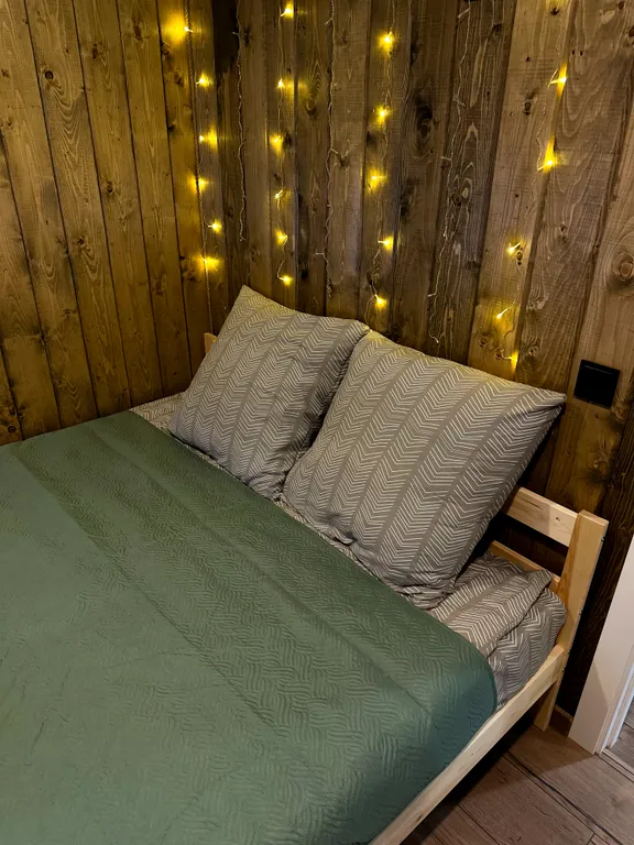 Дом в лесу в стиле барн